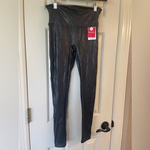 NWT Spanx faux leather leggings black petite medium